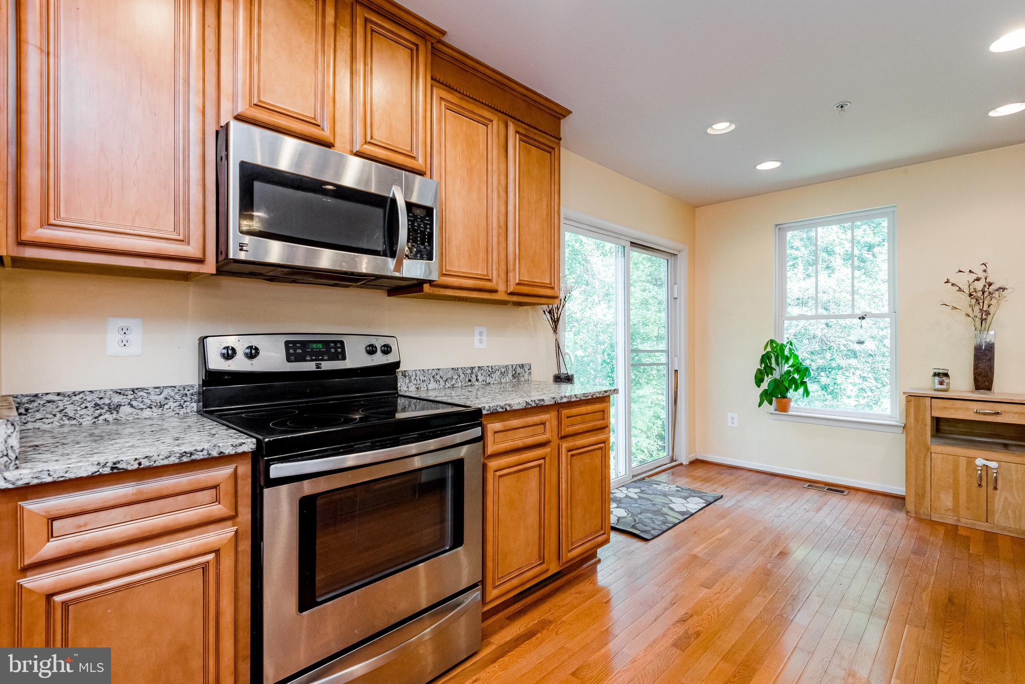 1720 Perry Cove Road Pasadena, MD 21122 - Photo 9 of 55 Gallery Image 9