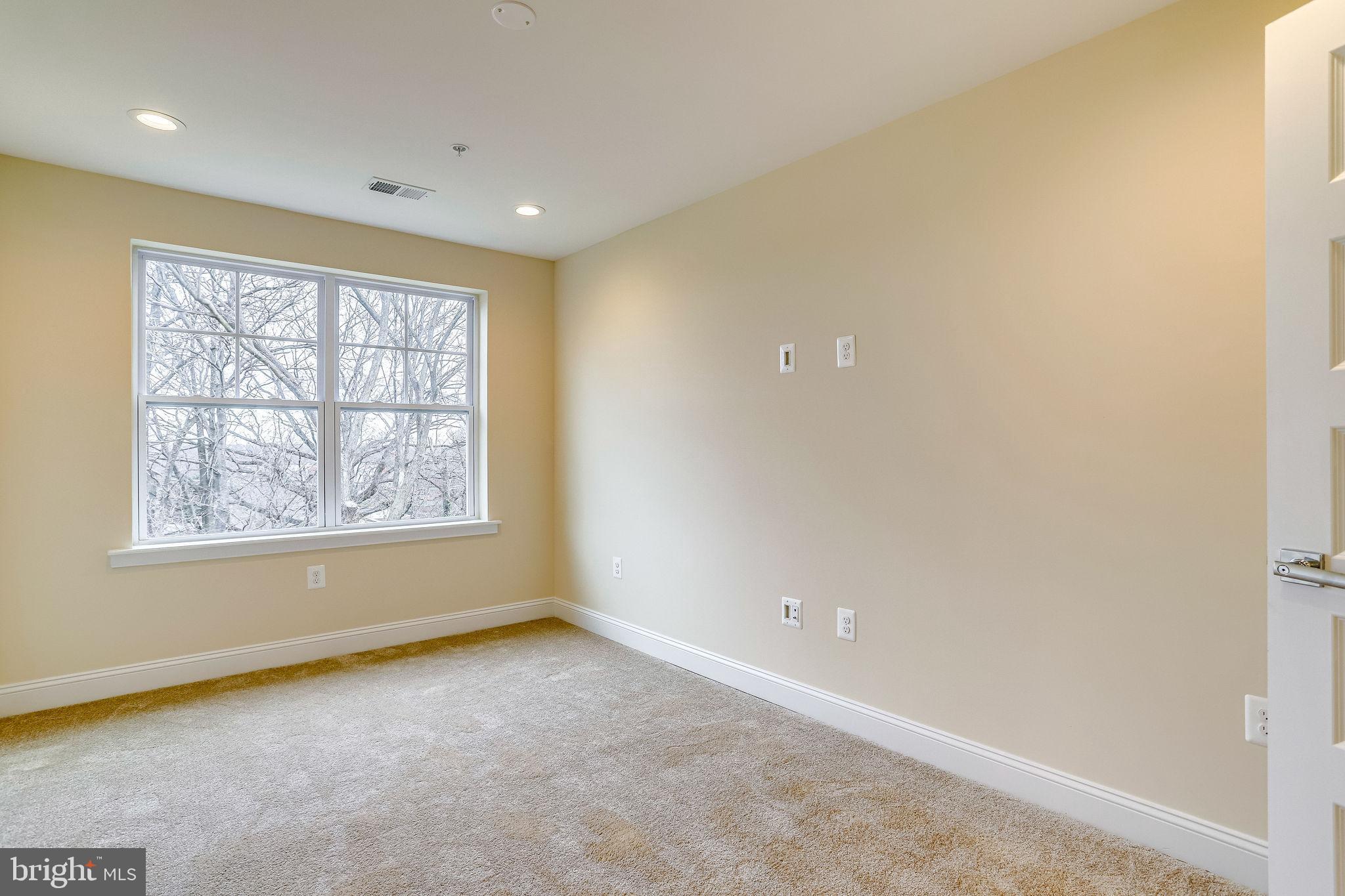 5220 B Street Southeast Washington, DC 20019 - Photo 35 of 50