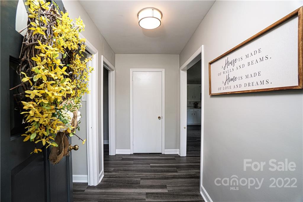 1829 Cathey Road Charlotte, NC 28214 - Photo 3 of 46 a view of entryway with a flower pot