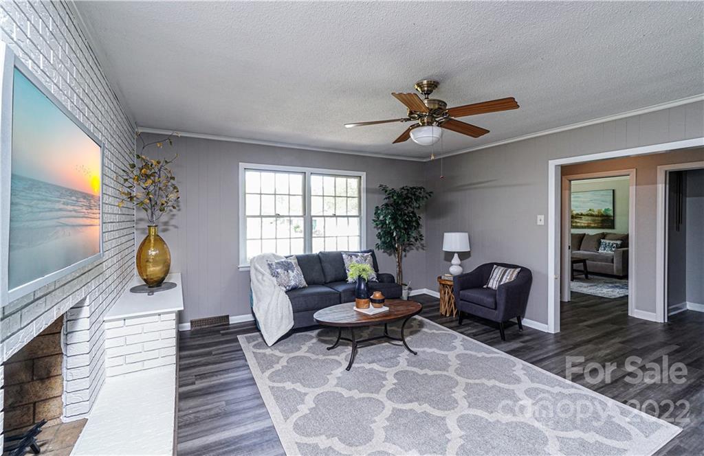 1829 Cathey Road Charlotte, NC 28214 - Photo 8 of 46 a living room with furniture and a window