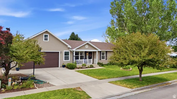 $449,900 | 38 South 1300th Street East, Hyrum, UT 84319