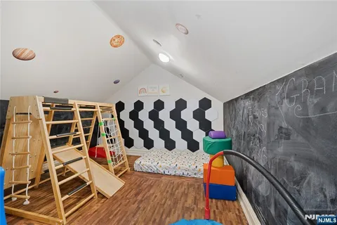 $2,995,000 | 228 Highland Avenue, Montclair, NJ 07043