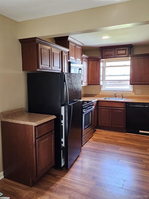 314 Clarkston Road Lake Orion, MI 48362 - Photo 6 of 19