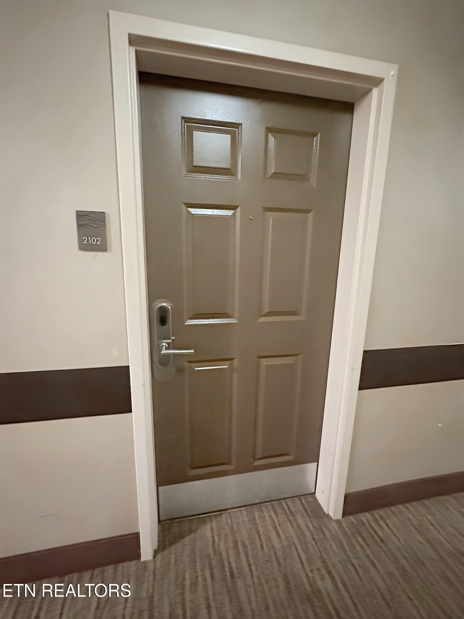 225 Collier Drive, Unit 2102 Sevierville, TN 37862 - Photo 3 of 25 Unit 2102