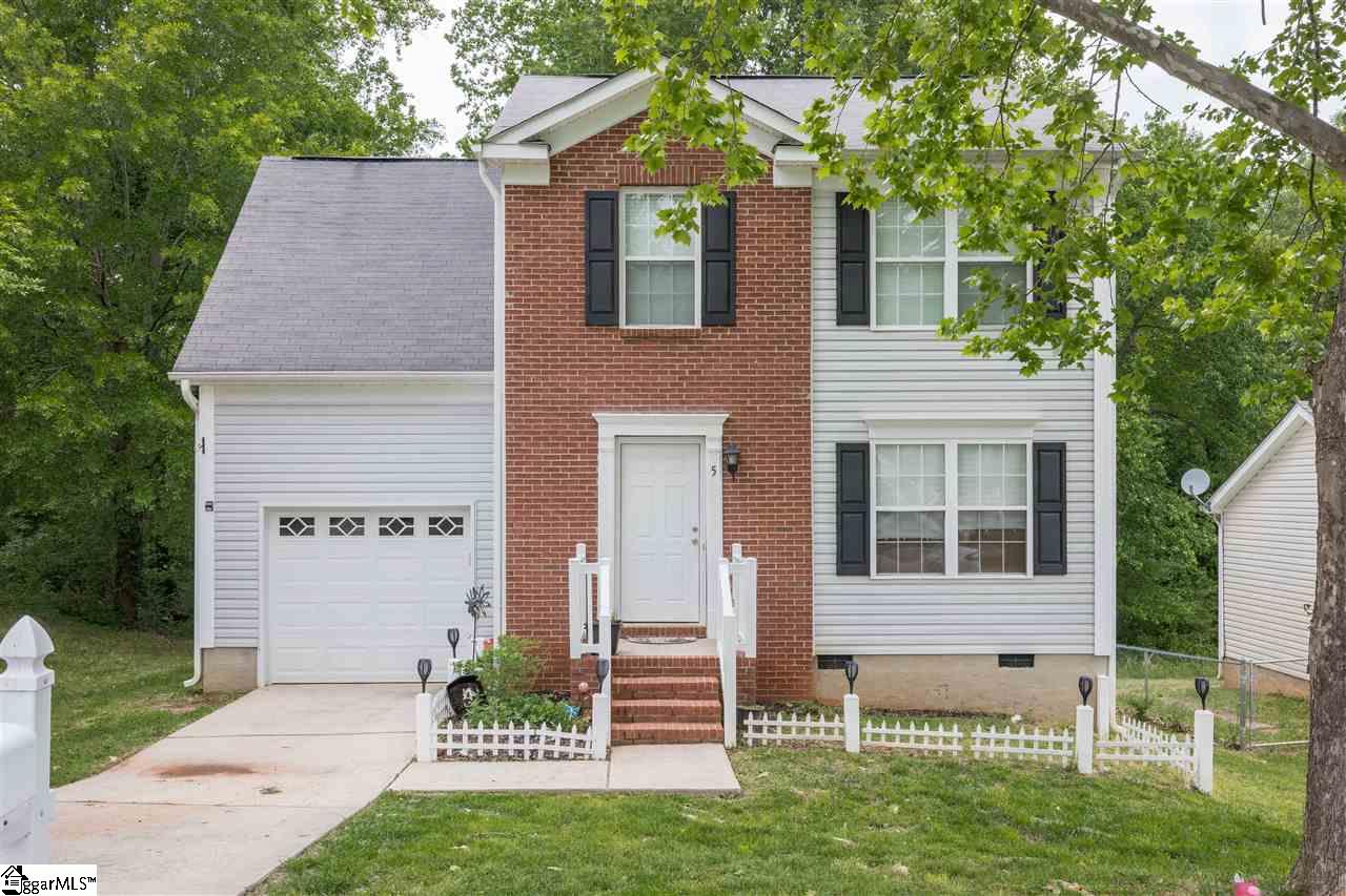 5 Hampton Ridge Drive Greer, SC 29651 - Photo 1 of 24 Gallery Image 1