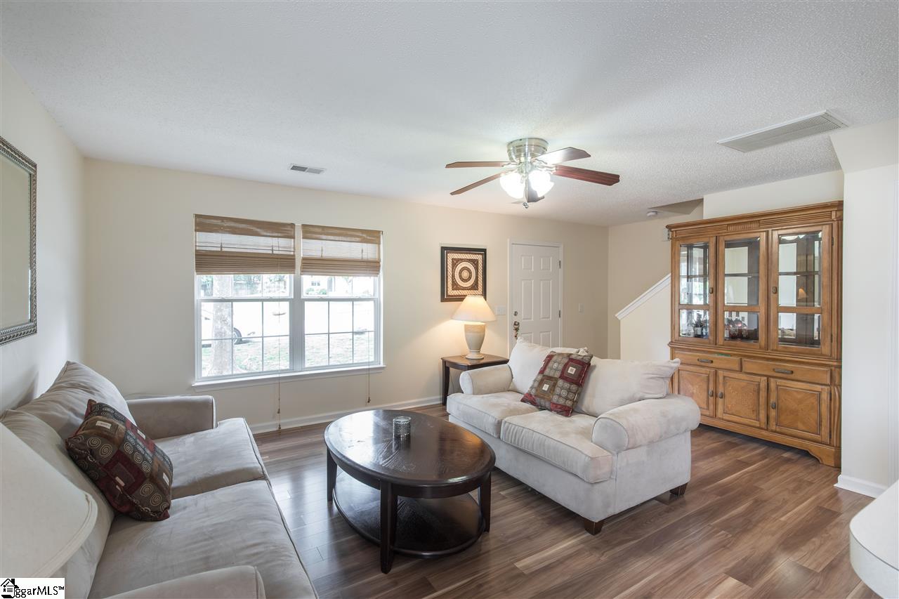 5 Hampton Ridge Drive Greer, SC 29651 - Photo 3 of 24 Gallery Image 3
