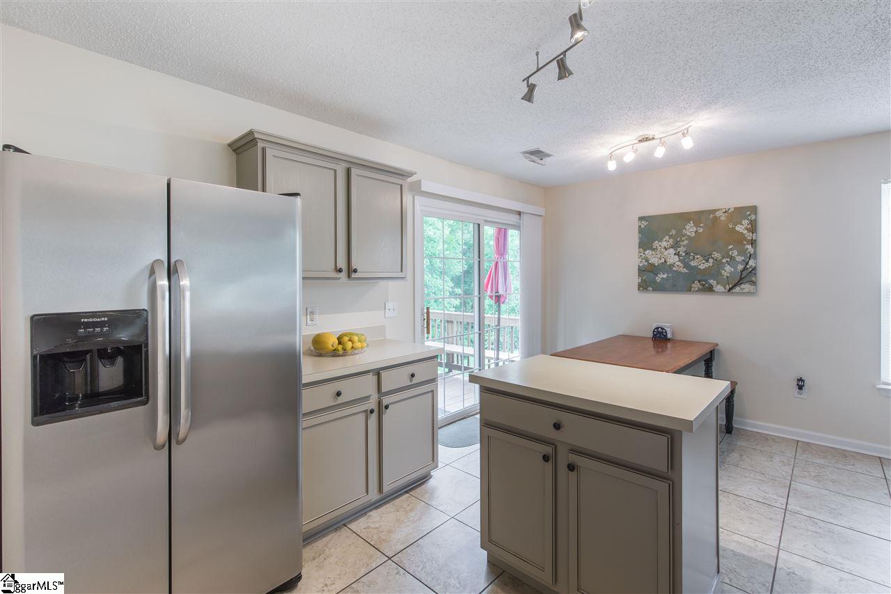 5 Hampton Ridge Drive Greer, SC 29651 - Photo 7 of 24 Gallery Image 7