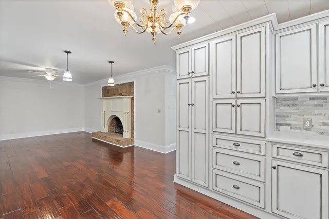 $599,999 | 105 County Road 206, Bridgeport, AL 35740