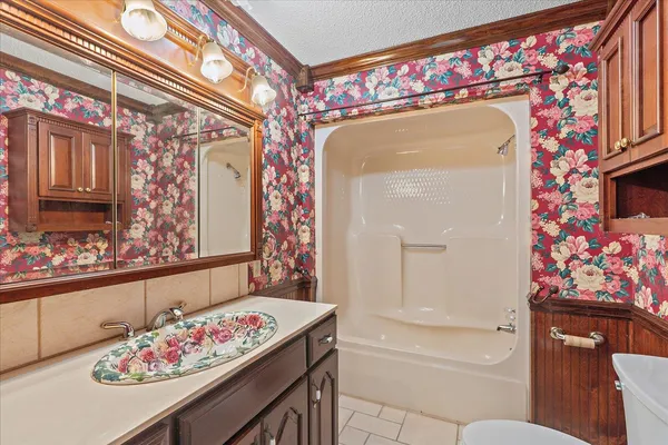 $599,999 | 105 County Road 206, Bridgeport, AL 35740