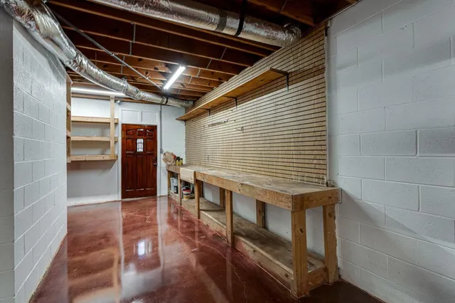 $599,999 | 105 County Road 206, Bridgeport, AL 35740