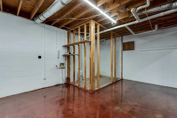 $599,999 | 105 County Road 206, Bridgeport, AL 35740