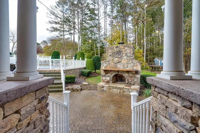 $599,999 | 105 County Road 206, Bridgeport, AL 35740