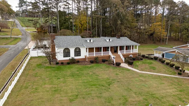 $599,999 | 105 County Road 206, Bridgeport, AL 35740