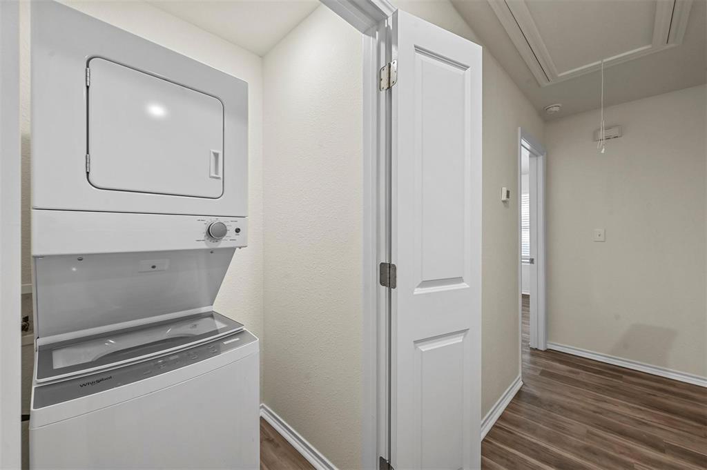 105 Southeast 4th Street, Unit 1 Kerens, TX 75144 - Photo 17 of 23