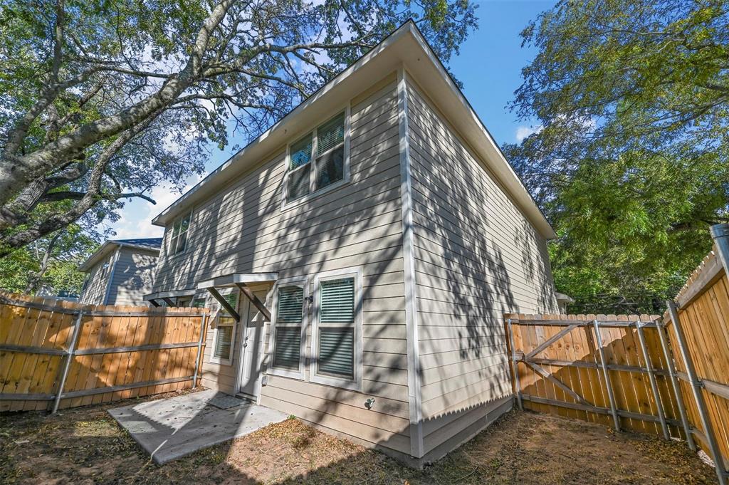 105 Southeast 4th Street, Unit 1 Kerens, TX 75144 - Photo 20 of 23