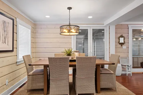 $1,650,000 | 776 South Lake Shore Drive, Unit R, Fontana, WI 53125