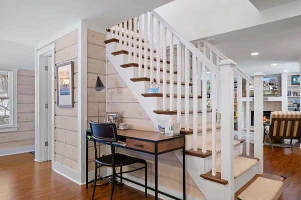 $1,575,000 | 776 South Lake Shore Drive, Unit R, Fontana, WI 53125