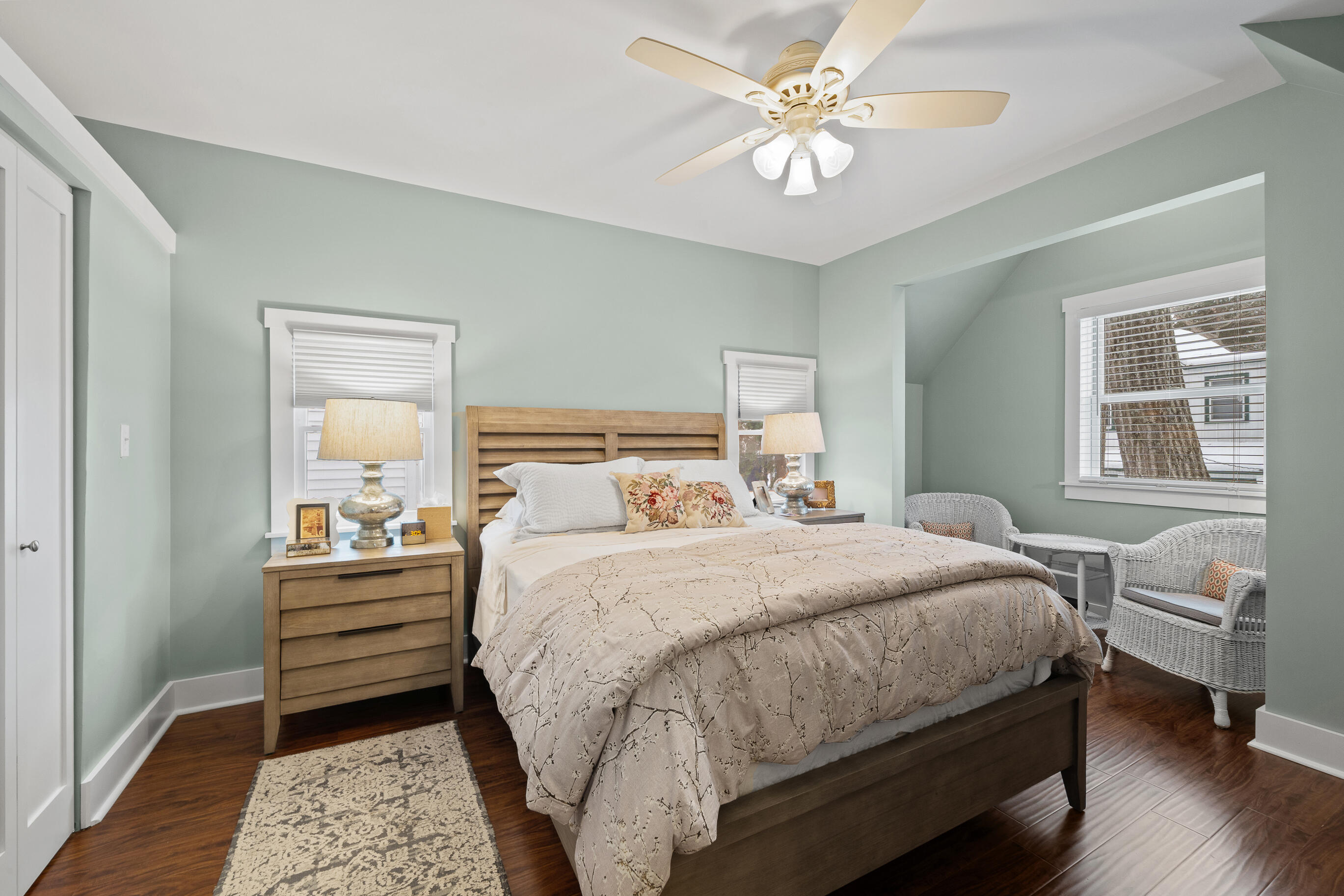 776 South Lake Shore Drive, Unit R Fontana, WI 53125 - Photo 22 of 42 Bedroom Open to Nook