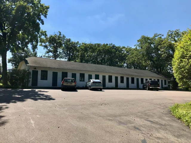 $1,650,000 | 776 South Lake Shore Drive, Unit R, Fontana, WI 53125