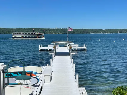 $1,650,000 | 776 South Lake Shore Drive, Unit R, Fontana, WI 53125