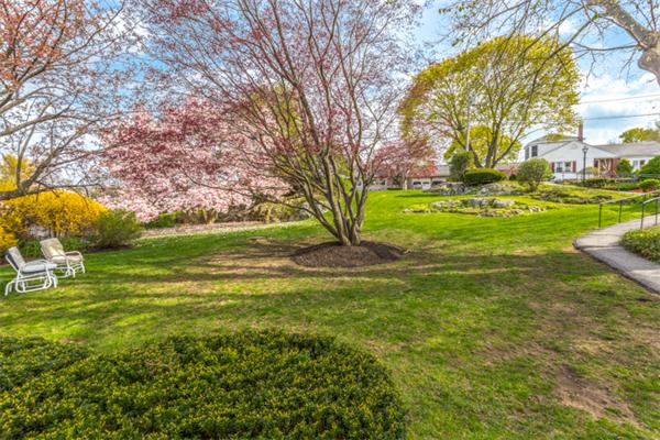18 Naples Road Salem, MA 01970 - Photo 17 of 19 Gallery Image 17