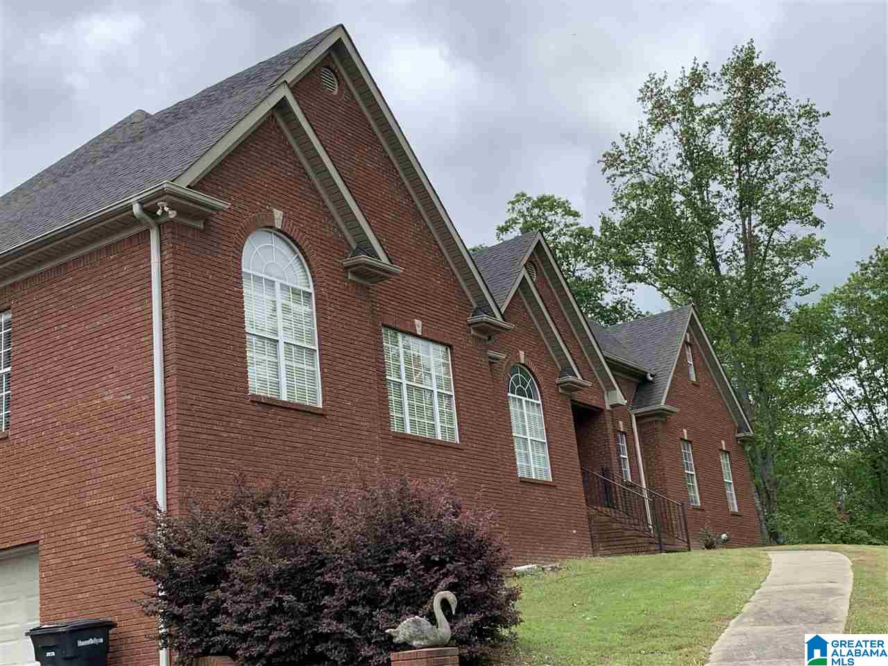 155 Windstone Parkway Chelsea, AL 35043 - Photo 2 of 48