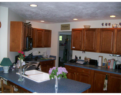 10 Ward Road Orange, MA 01364 - Photo 14 of 22