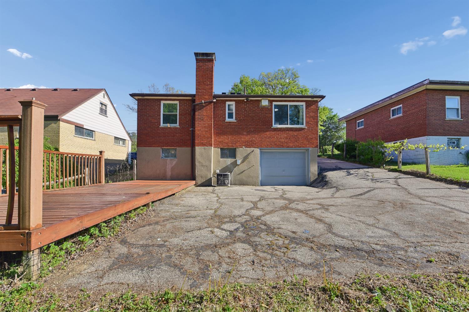 627 Roebling Road Cincinnati, OH 45238 - Photo 35 of 53
