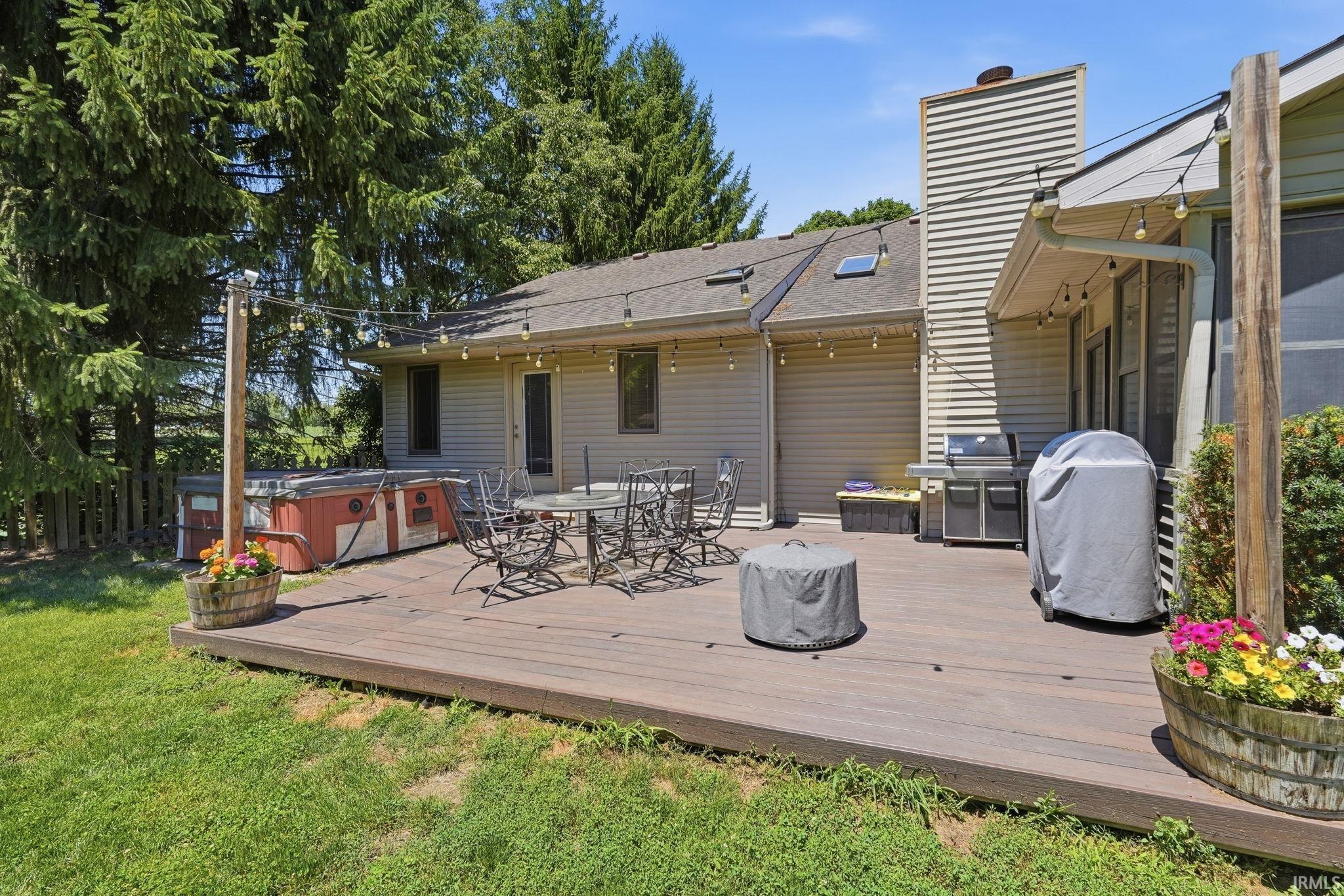 12706 Leo Road Fort Wayne, IN 46845 - Photo 39 of 44
