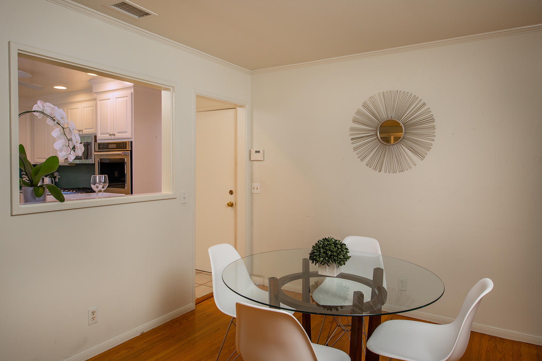 118 Cuyama Road Ojai, CA 93023 - Photo 33 of 49 Dining Area