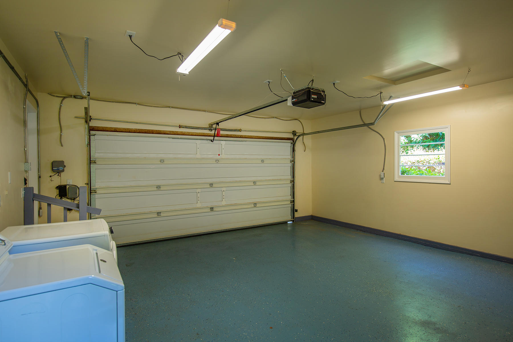 118 Cuyama Road Ojai, CA 93023 - Photo 49 of 49 Finished 2-Car Garage