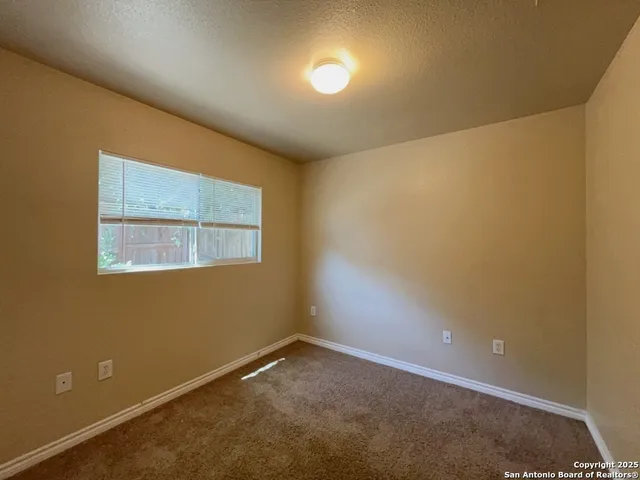 $1,095 | 8023 Maverick Climb, San Antonio, TX 78250