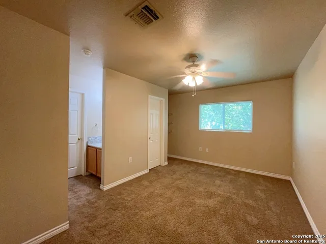 $1,095 | 8023 Maverick Climb, San Antonio, TX 78250