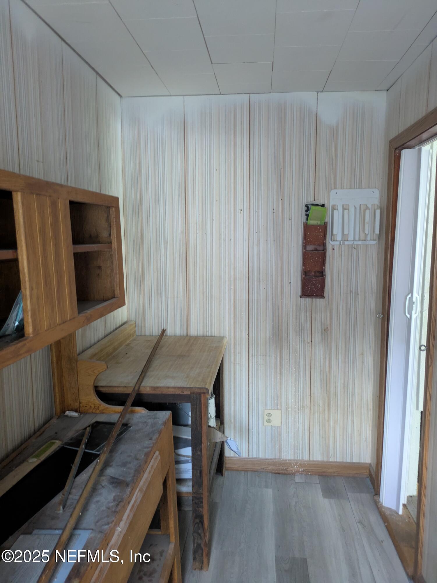 54559 Marlee Road Callahan, FL 32011 - Photo 14 of 33 a room with furniture and a window