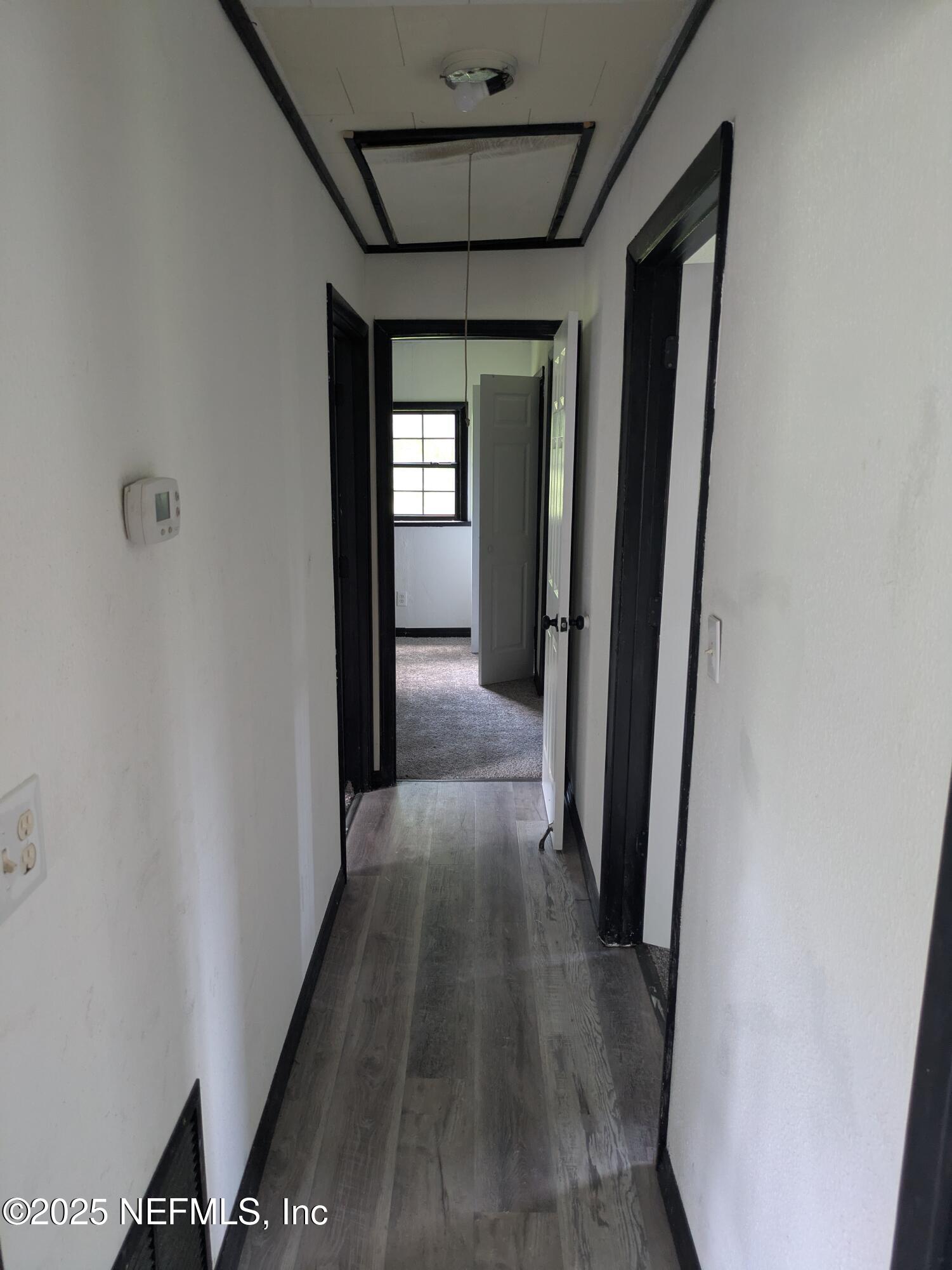 54559 Marlee Road Callahan, FL 32011 - Photo 15 of 33 a view of a hallway