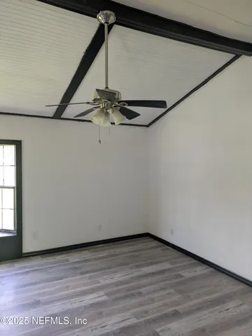 a view of an entrance of the house