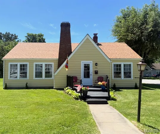 $194,900 | 306 East Main Street, Bowling Green, MO 63334