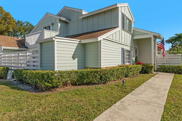 $440,000 | 13778 Southwest 147th Cir Lane, Unit 316, Miami, FL 33186