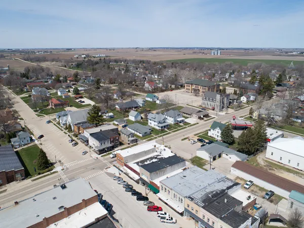 $399,000 | 114 North Division Avenue, Polo, IL 61064
