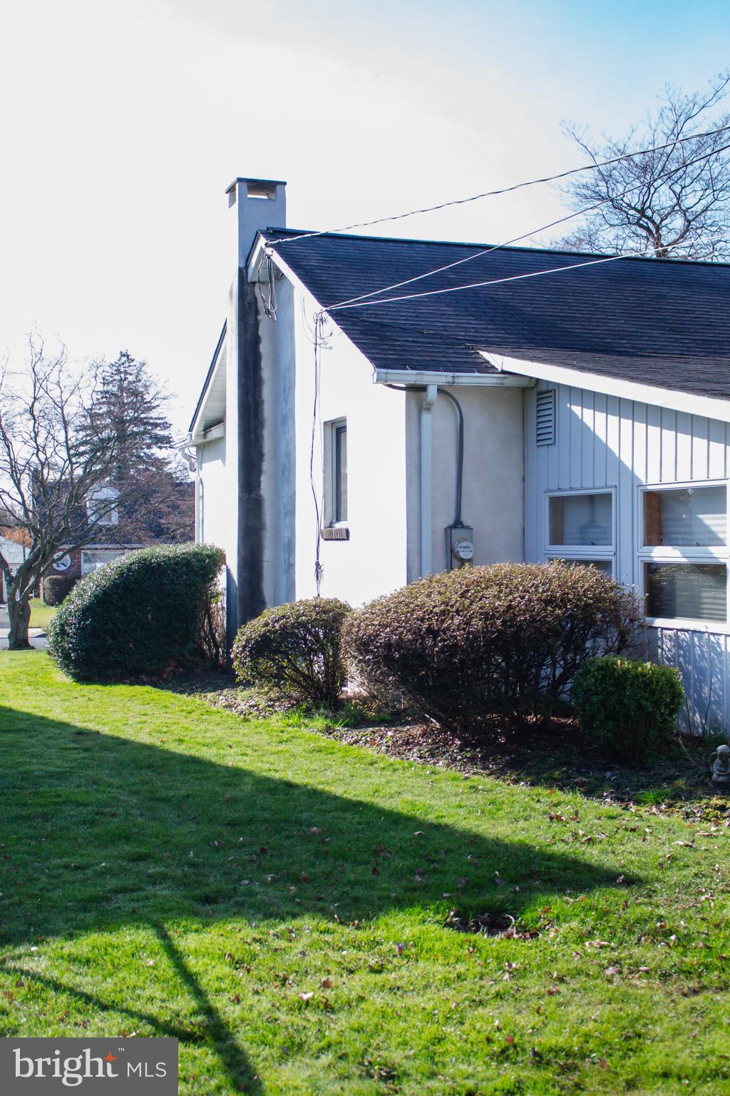 312 Clear Spring Road Lansdale, PA 19446 - Photo 5 of 20 Gallery Image 5