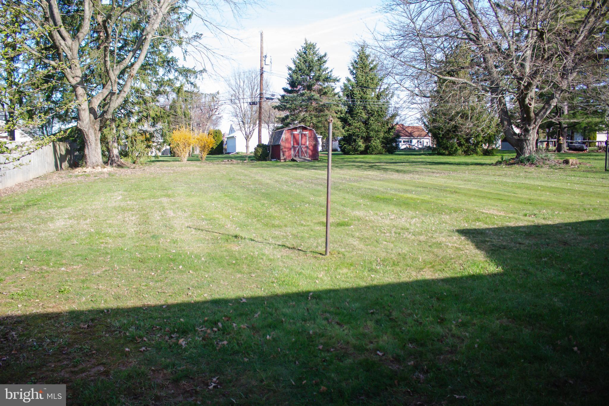 312 Clear Spring Road Lansdale, PA 19446 - Photo 8 of 20 Gallery Image 8