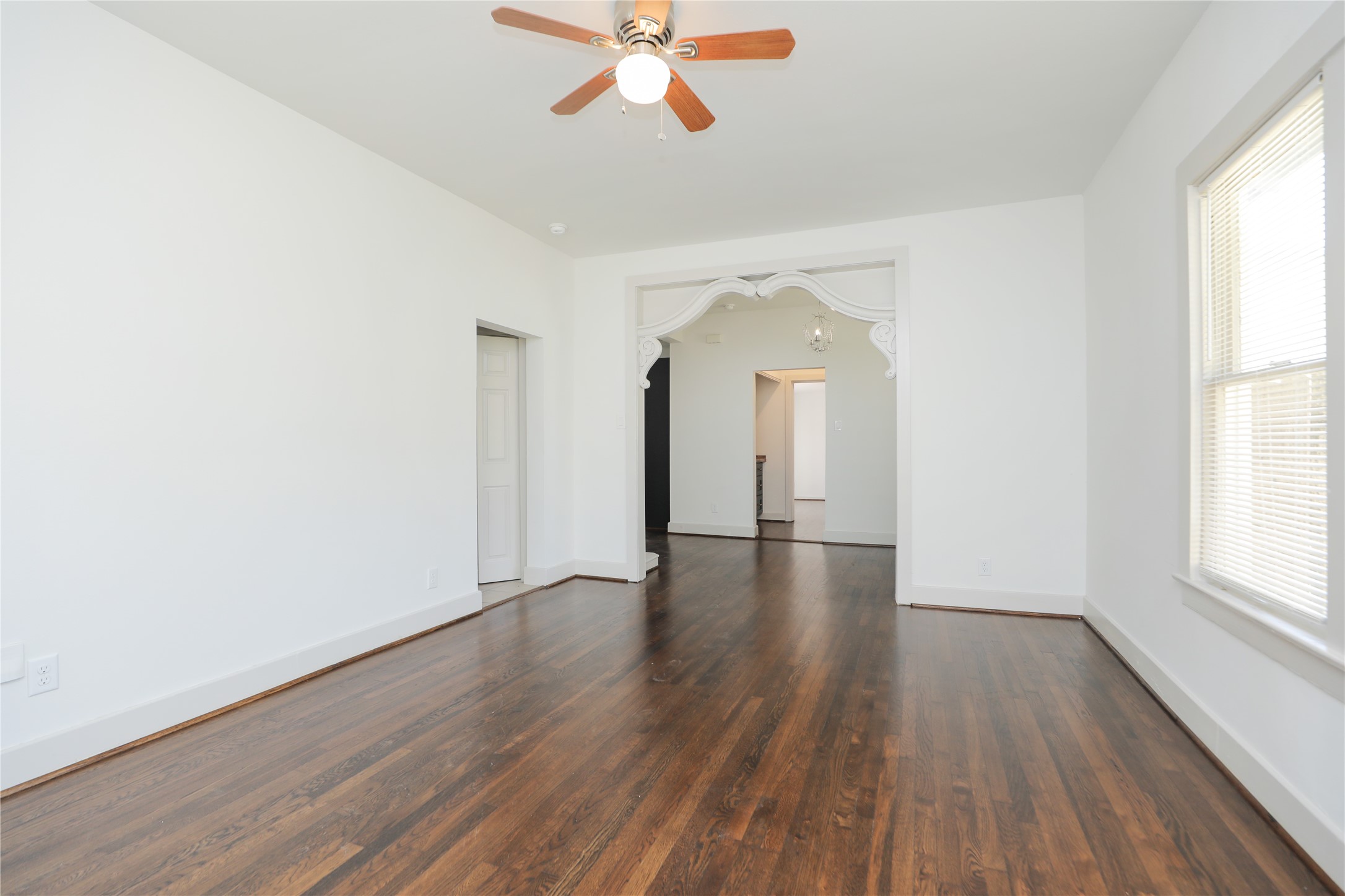 1244 West 21st Street Houston, TX 77008 - Photo 11 of 37