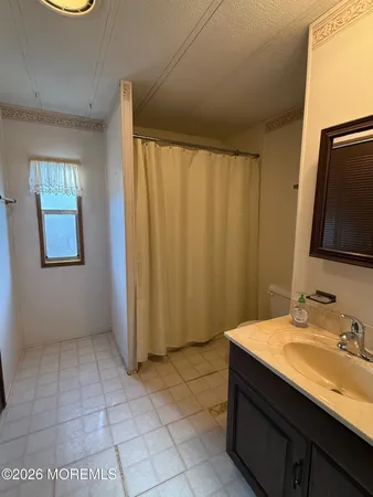 a close up view of washer and dryer