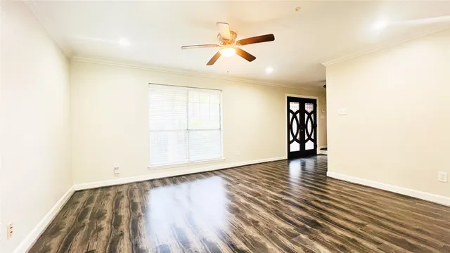 $2,495 | 1114 Knoll Crest Court, Sugar Land, TX 77479