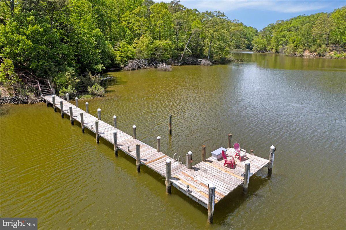 8438 Mackall Road St. Leonard, MD 20685 - Photo 6 of 68 Private pier with electric and water.