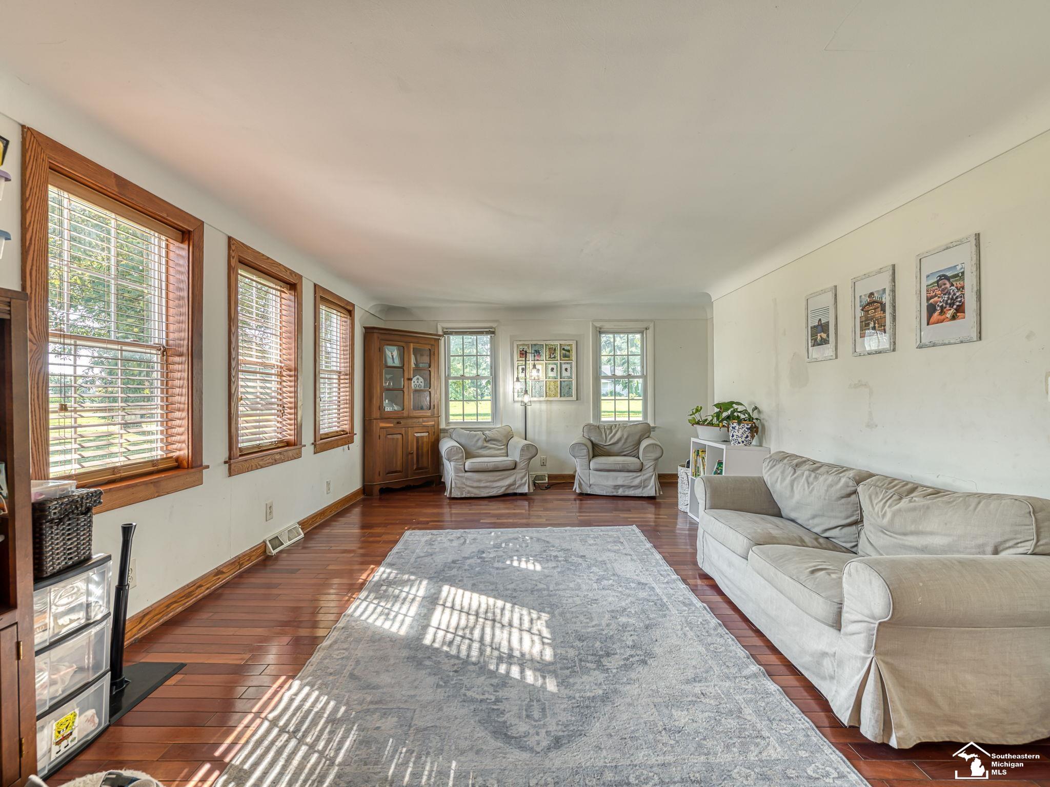 18318 Kent Road Dundee, MI 48131 - Photo 13 of 65 Gallery Image 13