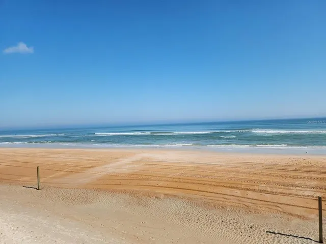 $1,300 | 400 Auburn Drive, Unit 3, Daytona Beach, FL 32118