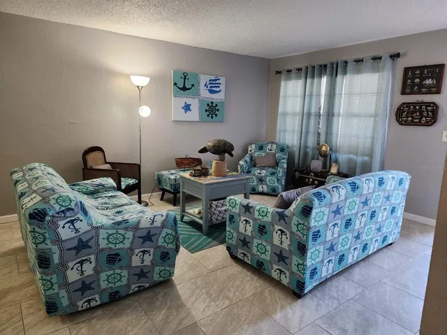 $1,300 | 400 Auburn Drive, Unit 3, Daytona Beach, FL 32118