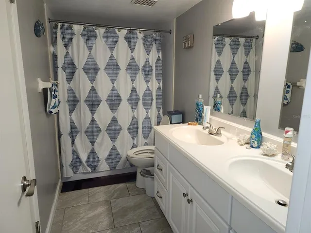 $1,300 | 400 Auburn Drive, Unit 3, Daytona Beach, FL 32118