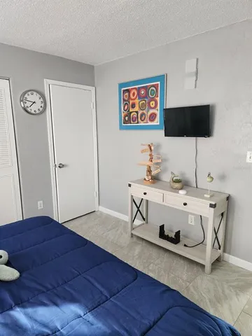 $1,300 | 400 Auburn Drive, Unit 3, Daytona Beach, FL 32118